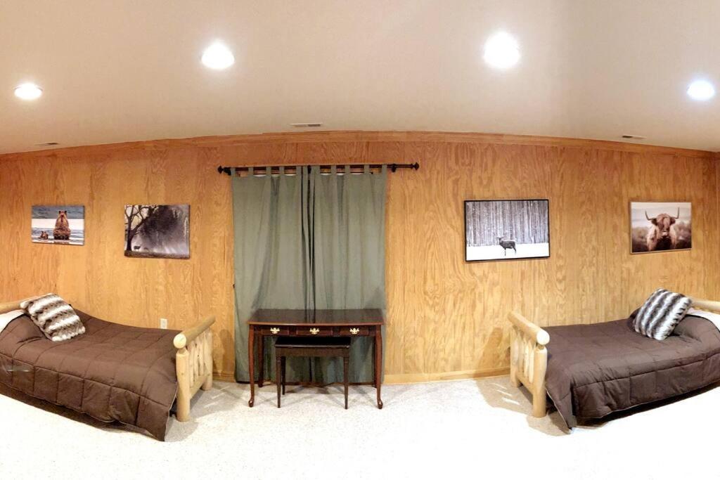 One Of A Kind Rustic Log Cabin Near Bryce Resort - Large Game Room - Fire Pit - Large Deck - Bbq Basye Экстерьер фото